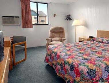 Super 8 By Wyndham Glendive Otel Dış mekan fotoğraf