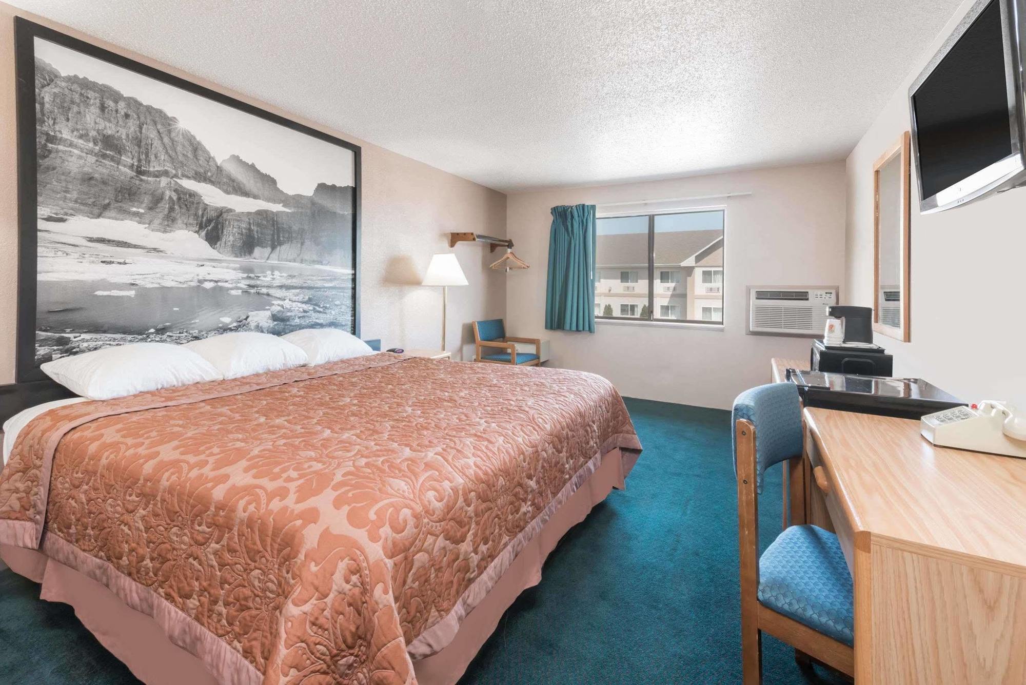 Super 8 By Wyndham Glendive Otel Dış mekan fotoğraf